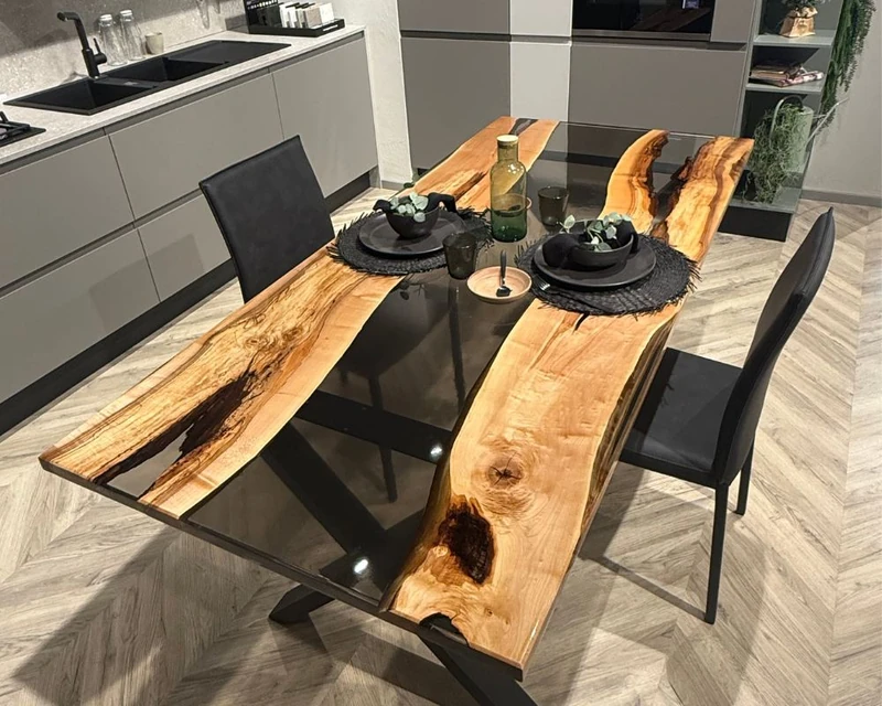 Tavolo in resina nera — River Table in Olmo di Wood Riviera